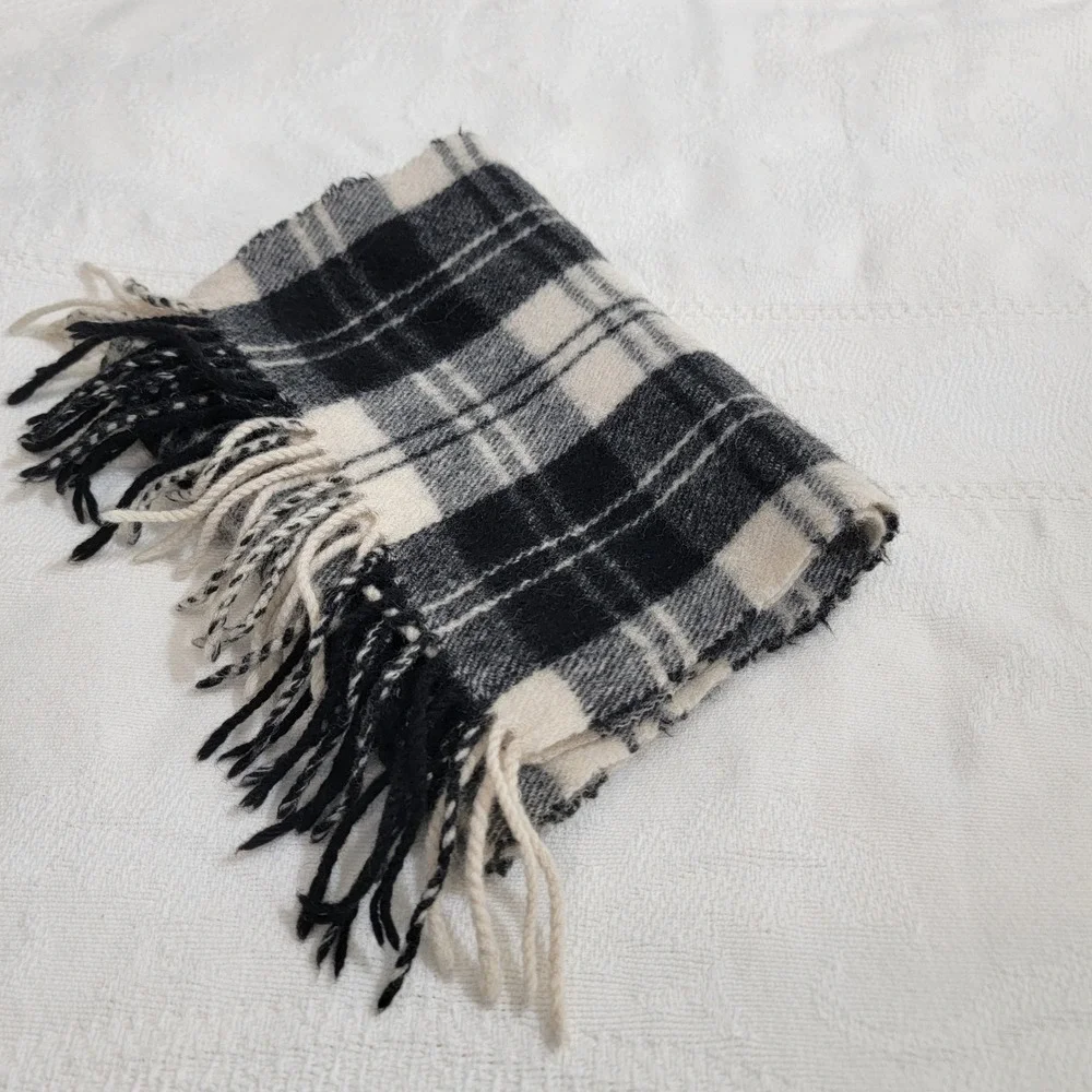 Glentana Scotland Black White Plaid 100%‎ Lambswool Fringed Winter Scarf Unisex
